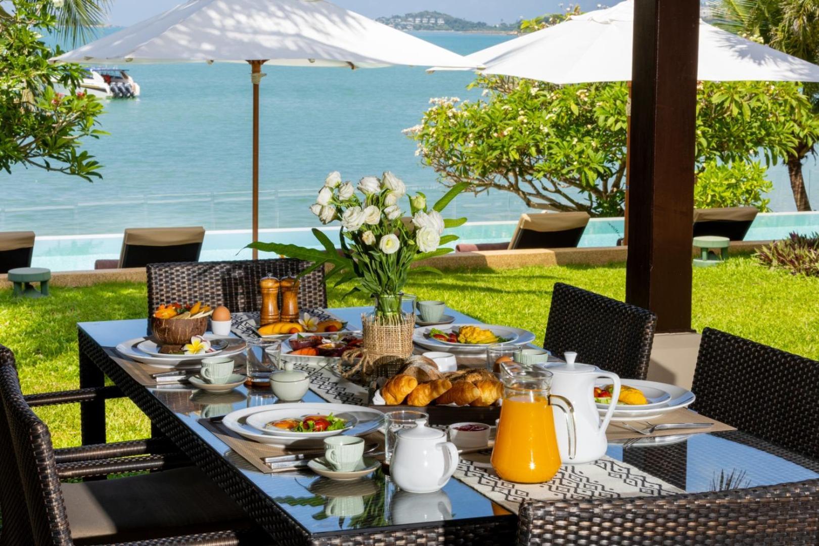 Bacaya Beachfront Villa Bang Rak Beach  Εξωτερικό φωτογραφία