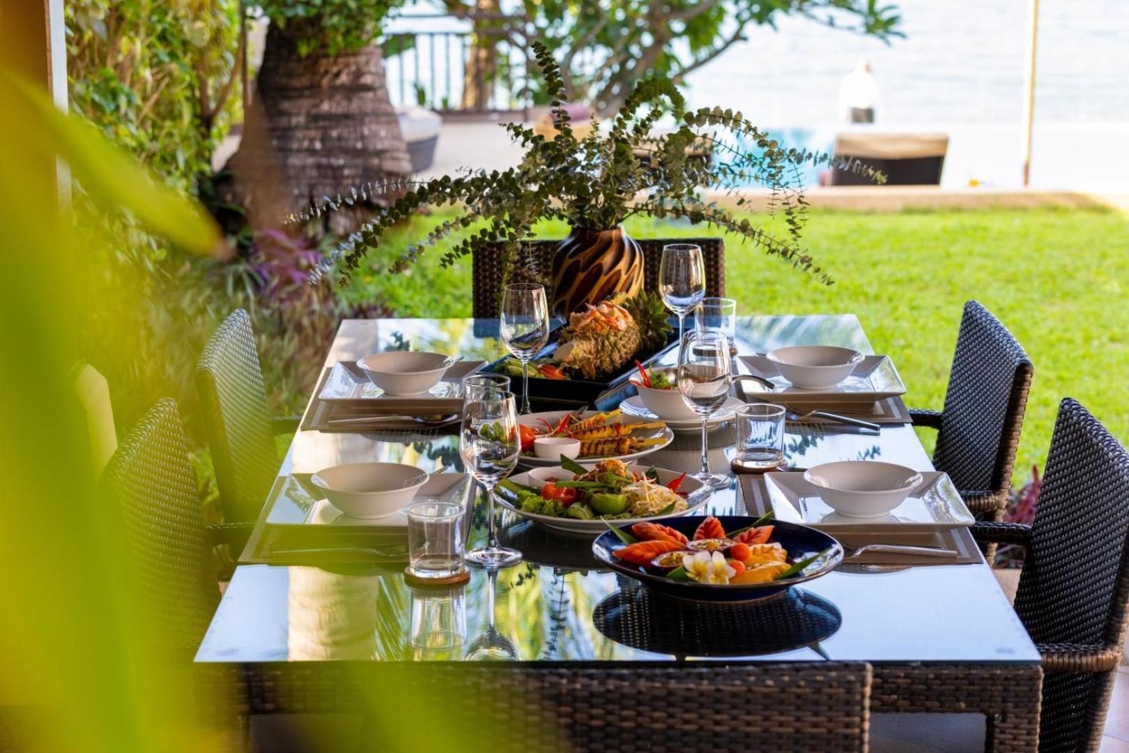 Bacaya Beachfront Villa Bang Rak Beach  Εξωτερικό φωτογραφία